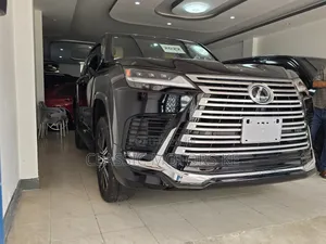 Lexus LX 600 2022 Black