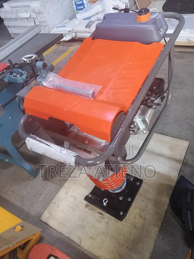 Pneumatic Compactor