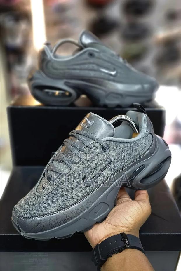 New Nike Portals - thumbnail 3