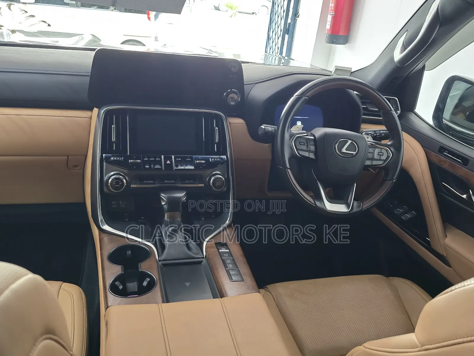 Lexus LX 600 2022 Black