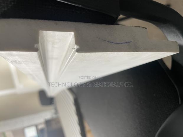 Led Skirting 2.9m - thumbnail 3