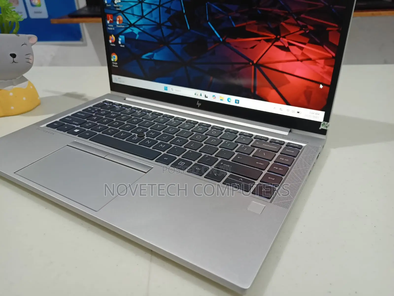 Laptop HP EliteBook 845 G8 16GB AMD Ryzen 5 SSD 256GB