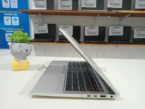 Laptop HP EliteBook 845 G8 16GB AMD Ryzen 5 SSD 256GB