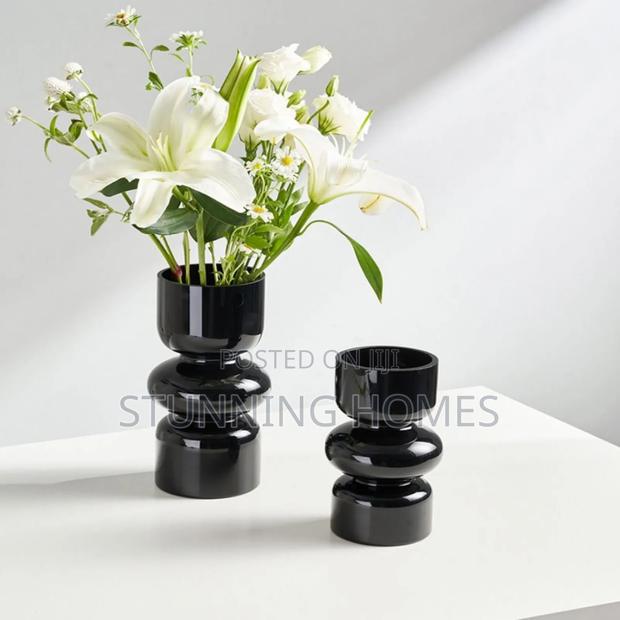 Spiral Glass Vase - thumbnail 2