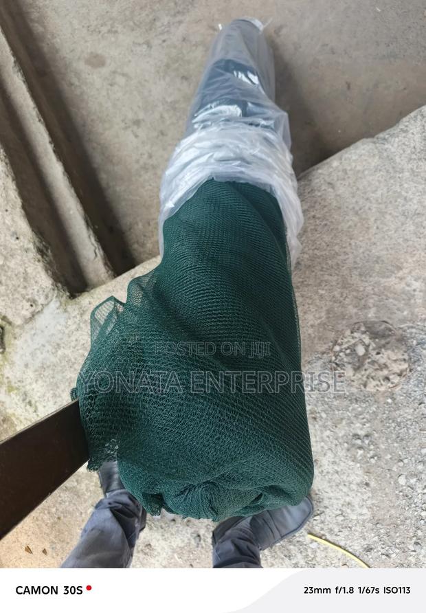 Heavy Duty Construction/Scaffolding Nets - thumbnail 2