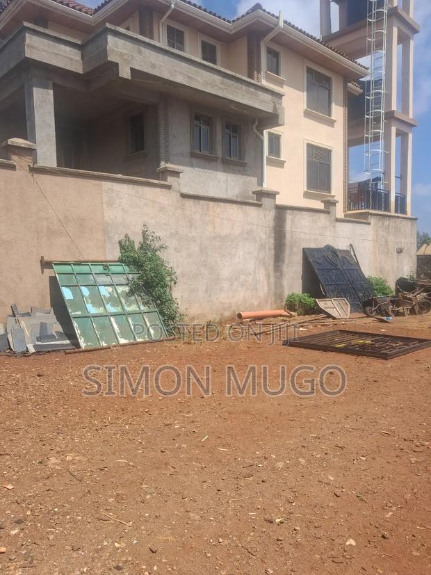 Marurui Prime 40x90 Red Soil Plot Ready Title Ideal for Flats - thumbnail 2