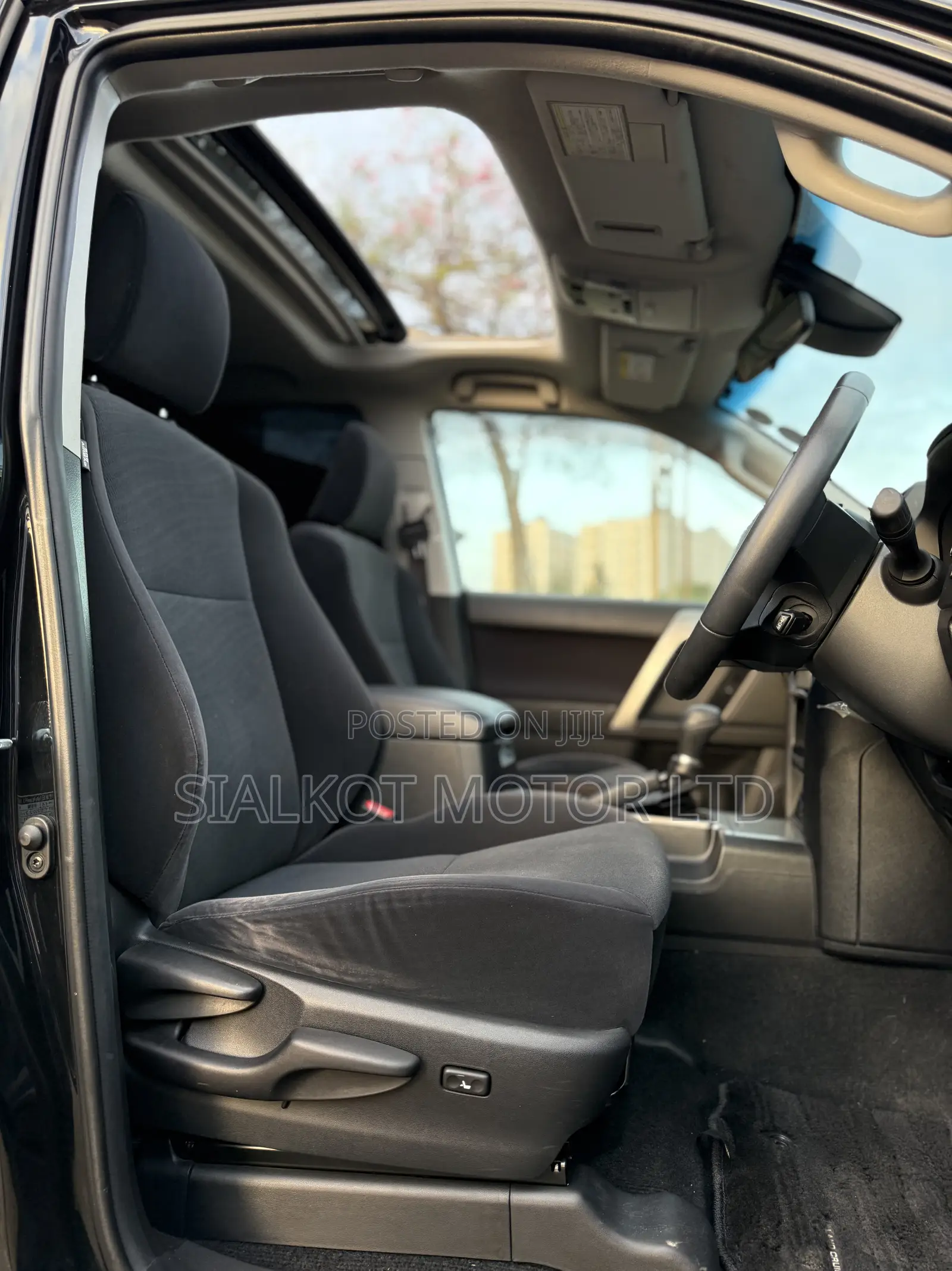 Toyota Land Cruiser Prado 2.7 2020 Black
