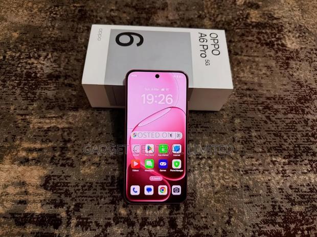 New Oppo A6 Pro 5G 256 GB Red - main view