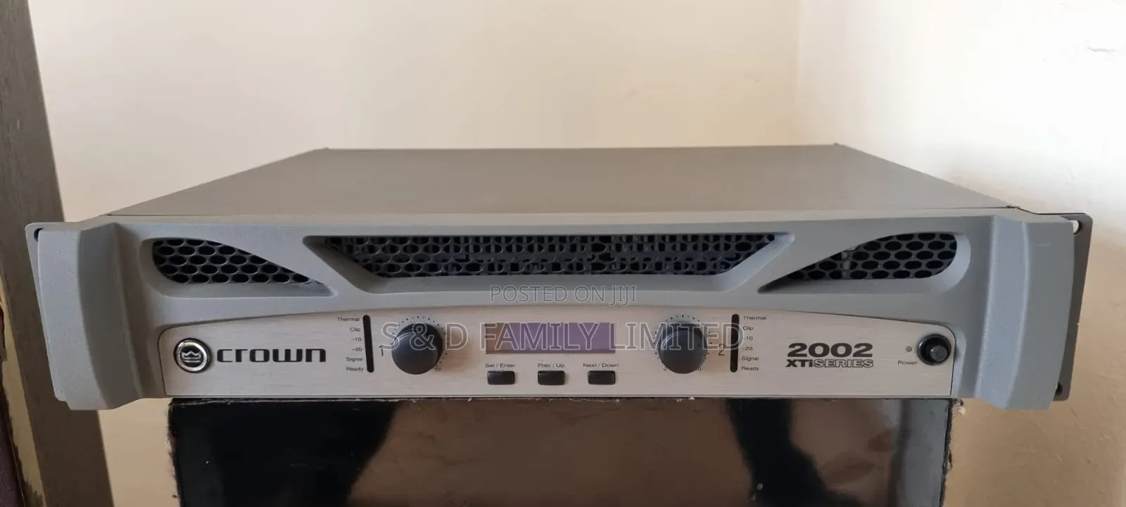 Crown Audio Xti 2002 Power Amplifier