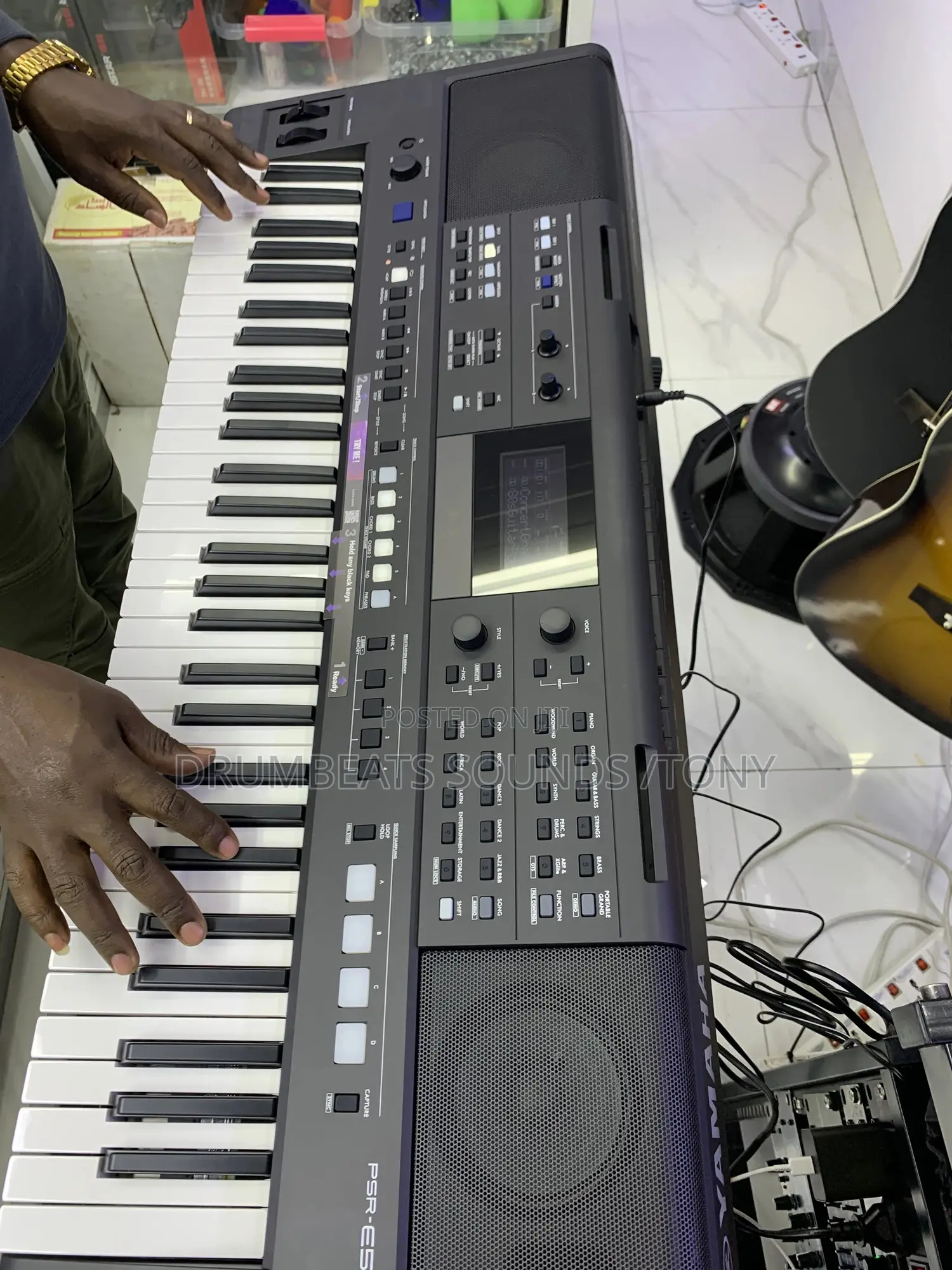 Yamaha PSR 583