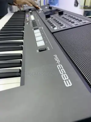 Yamaha PSR 583
