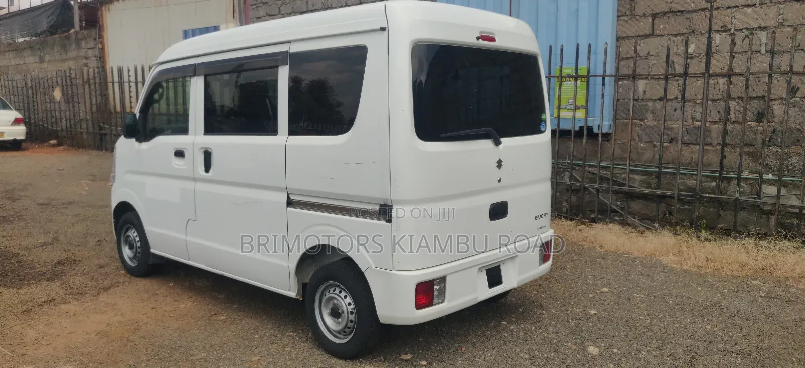 Suzuki Every 2019 White