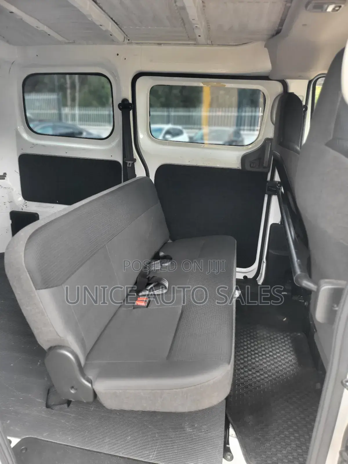 Nissan Vanette 2018 White