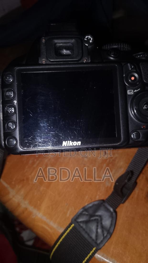 Nikon Camera - thumbnail 4