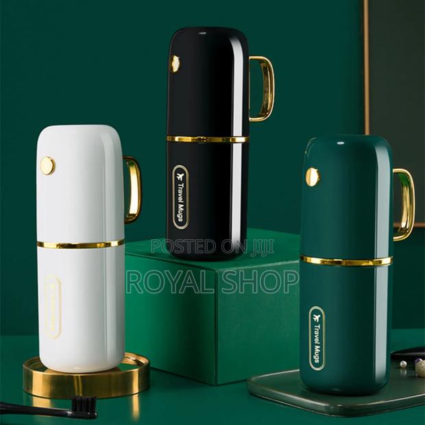 Multifunctional Travel Toothbrush Storage