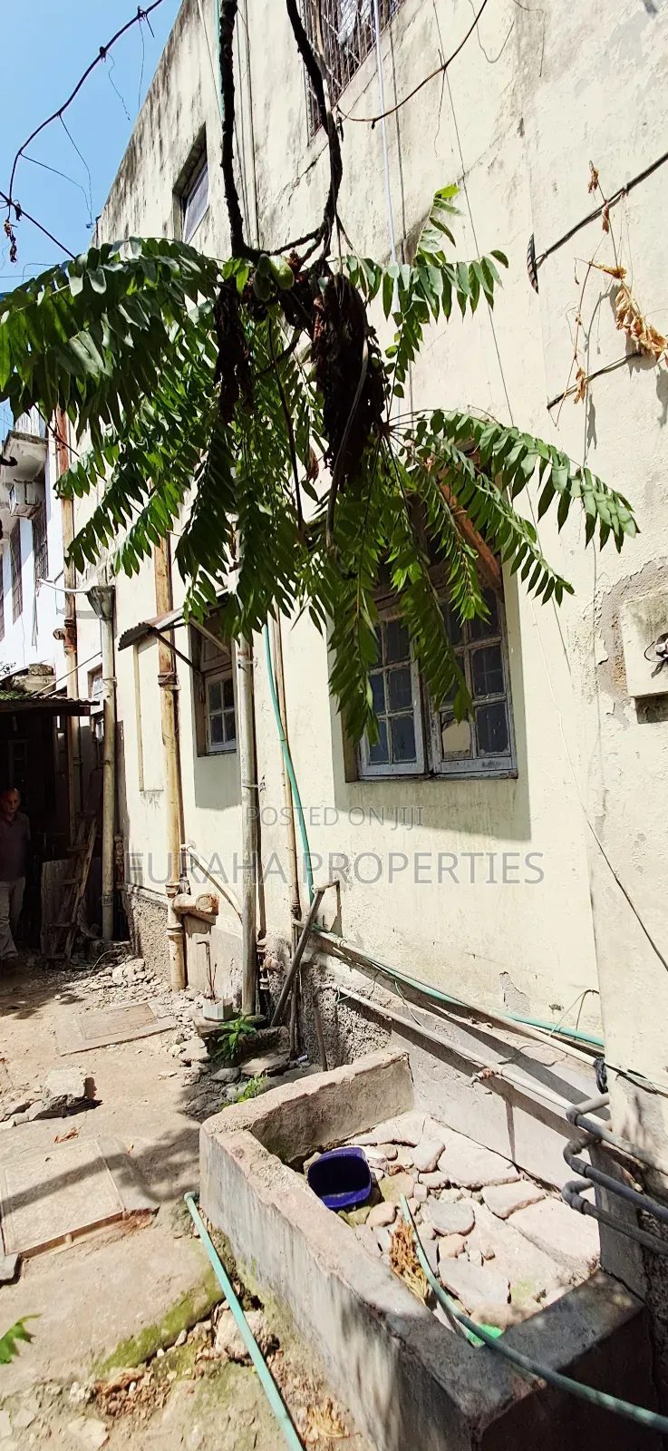 4bdrm Block of Flats in Mombasa Cbd, Moi Avenue (Msa) for sale