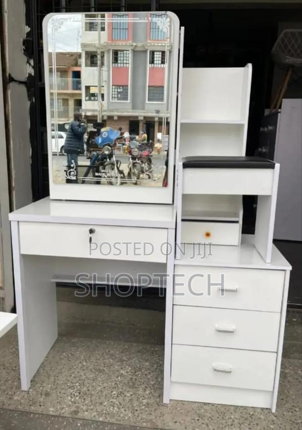 Dressing Table With Sliding Mirror