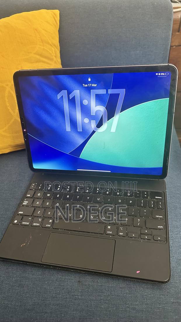 Apple iPad Pro 1 TB Silver - thumbnail 4