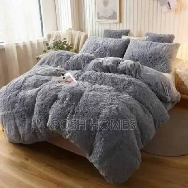 Fluffy 6 Piece Duvet Set
