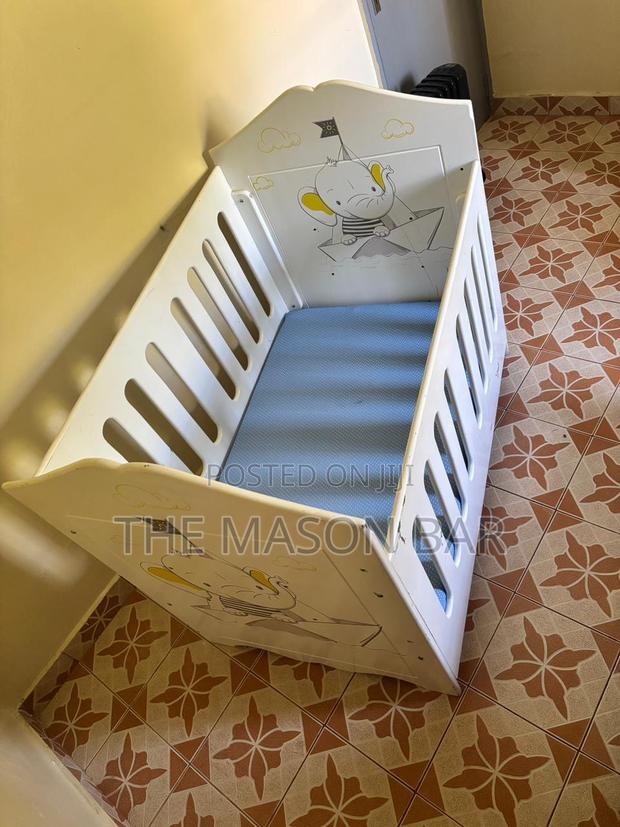 Baby Cot Bed (Little Crib)