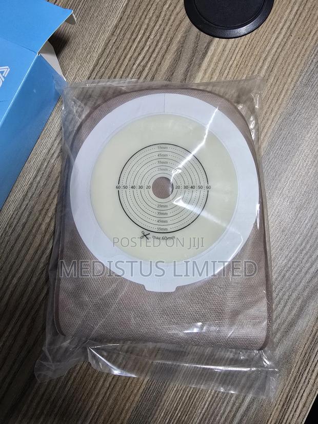 Colostomy Bag (One Piece) - thumbnail 4