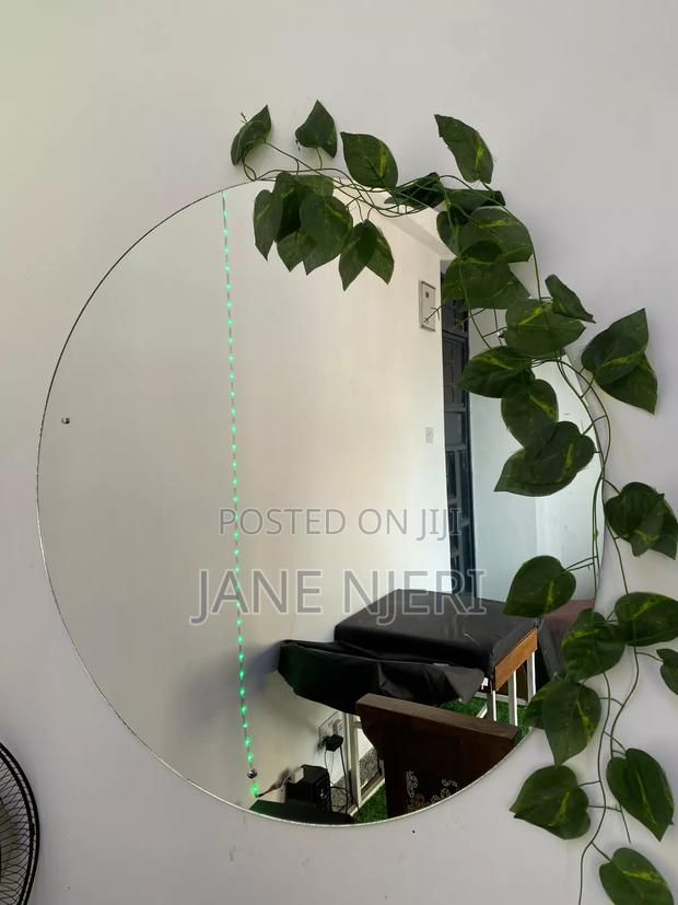 Salon and Spa Mirror Available - thumbnail 4