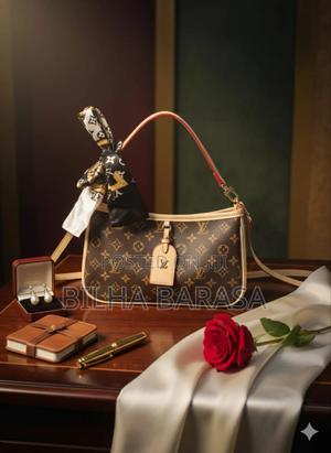 Women's Handbags - thumbnail 2