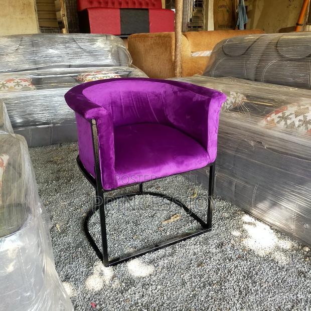 Salon Manicure Seat - main view