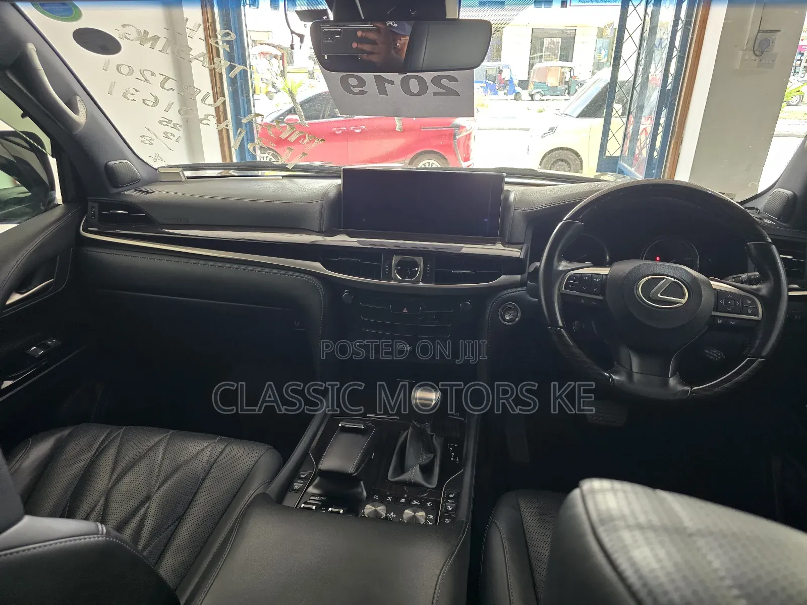 Lexus LX 570 AWD 2019 Black