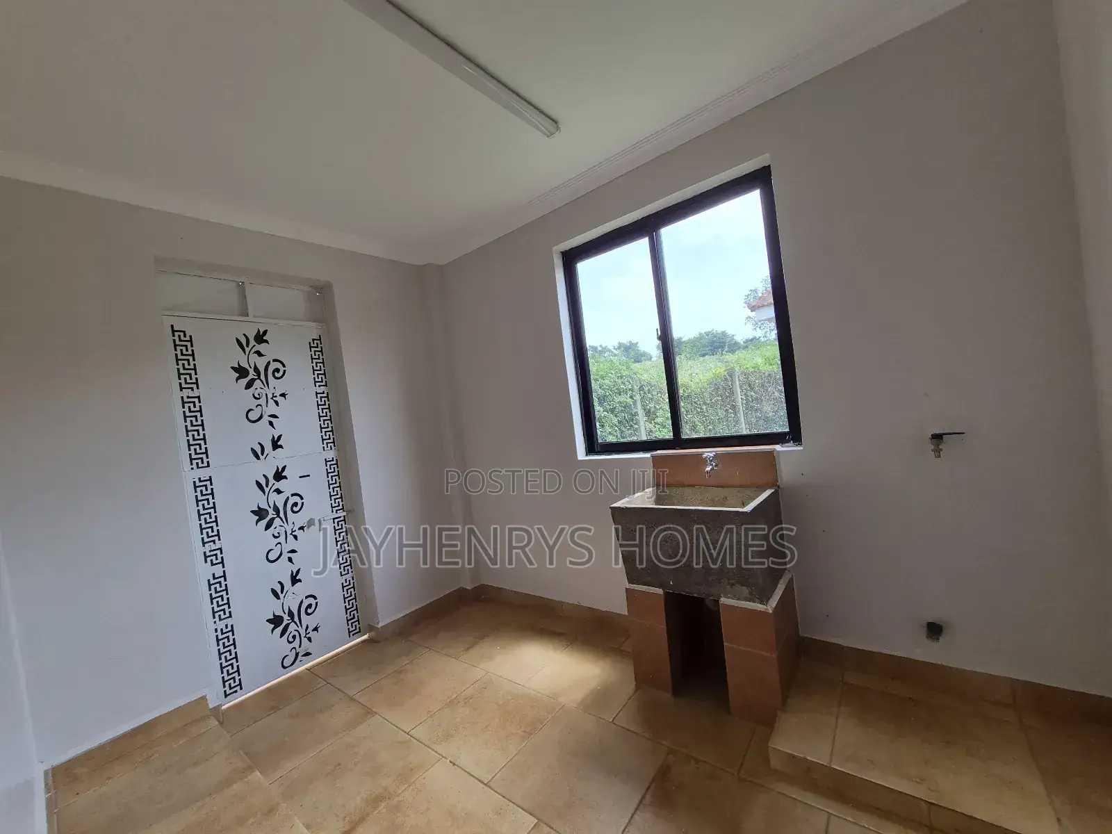4bdrm House in Migaa Golf Estate, Riabai for sale