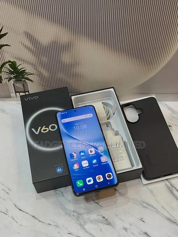 New Vivo V60 Lite 4G 256 GB Black - main view
