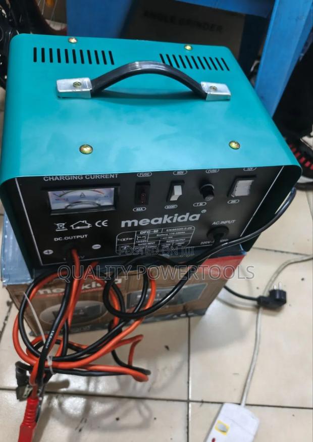 DFC-50 Meakida Battery Charger