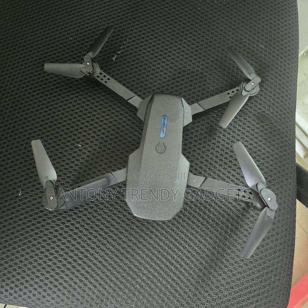 E88 Pro Mini Drone With Gesture Control & Smart Flight Modes - thumbnail 2