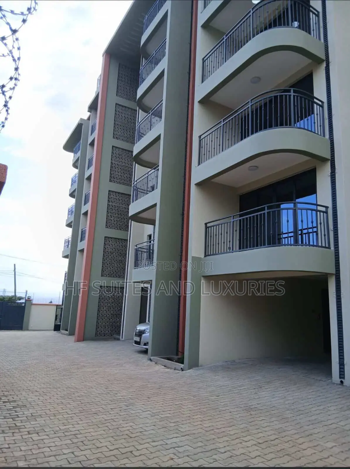 Fancy 1 Bedroom BNB at DND Place in Naka