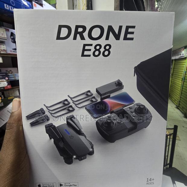 E88 Pro Drone With Dual 4k Camera And Remote Control - thumbnail 3