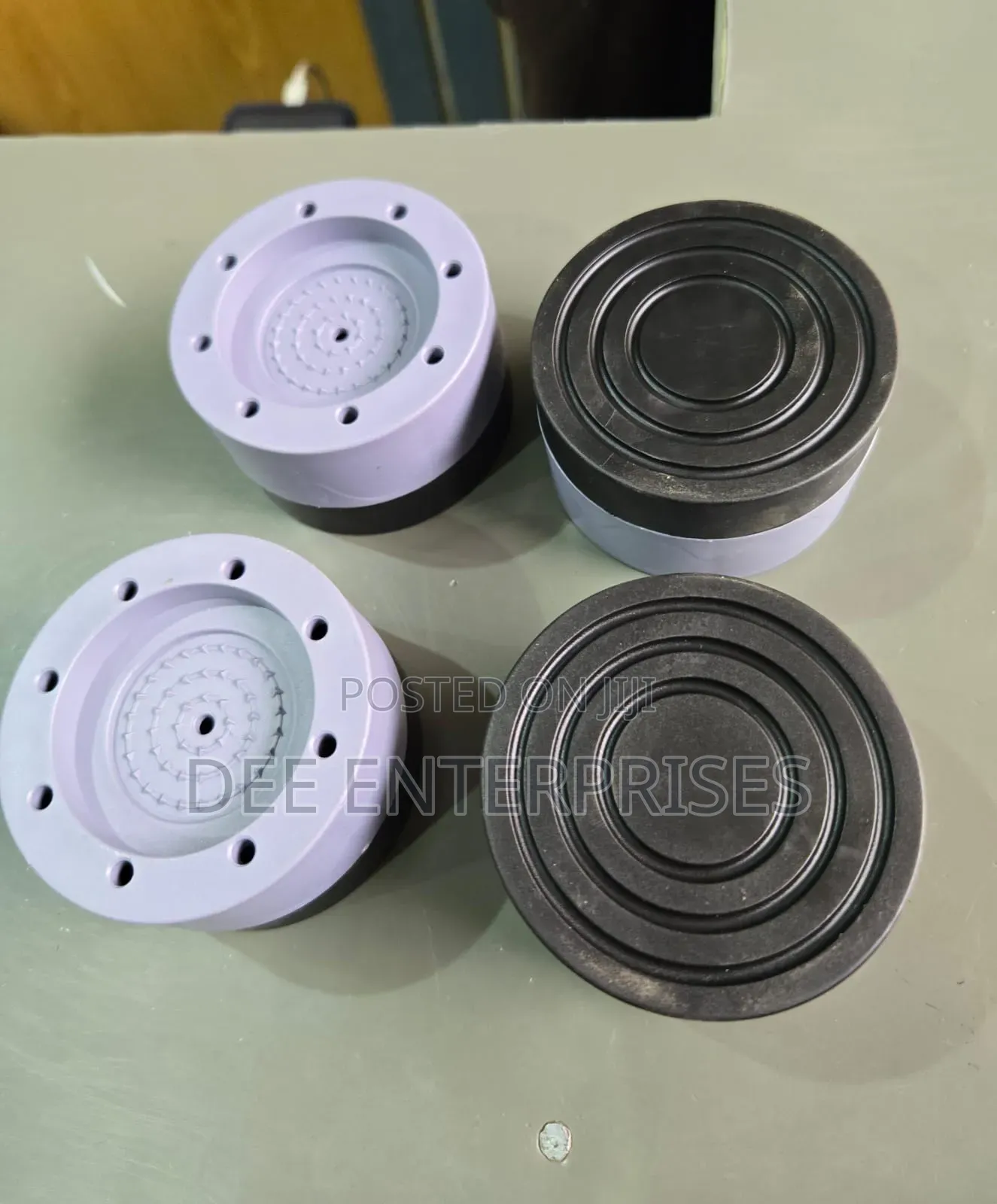 Anti-Vibration Stand