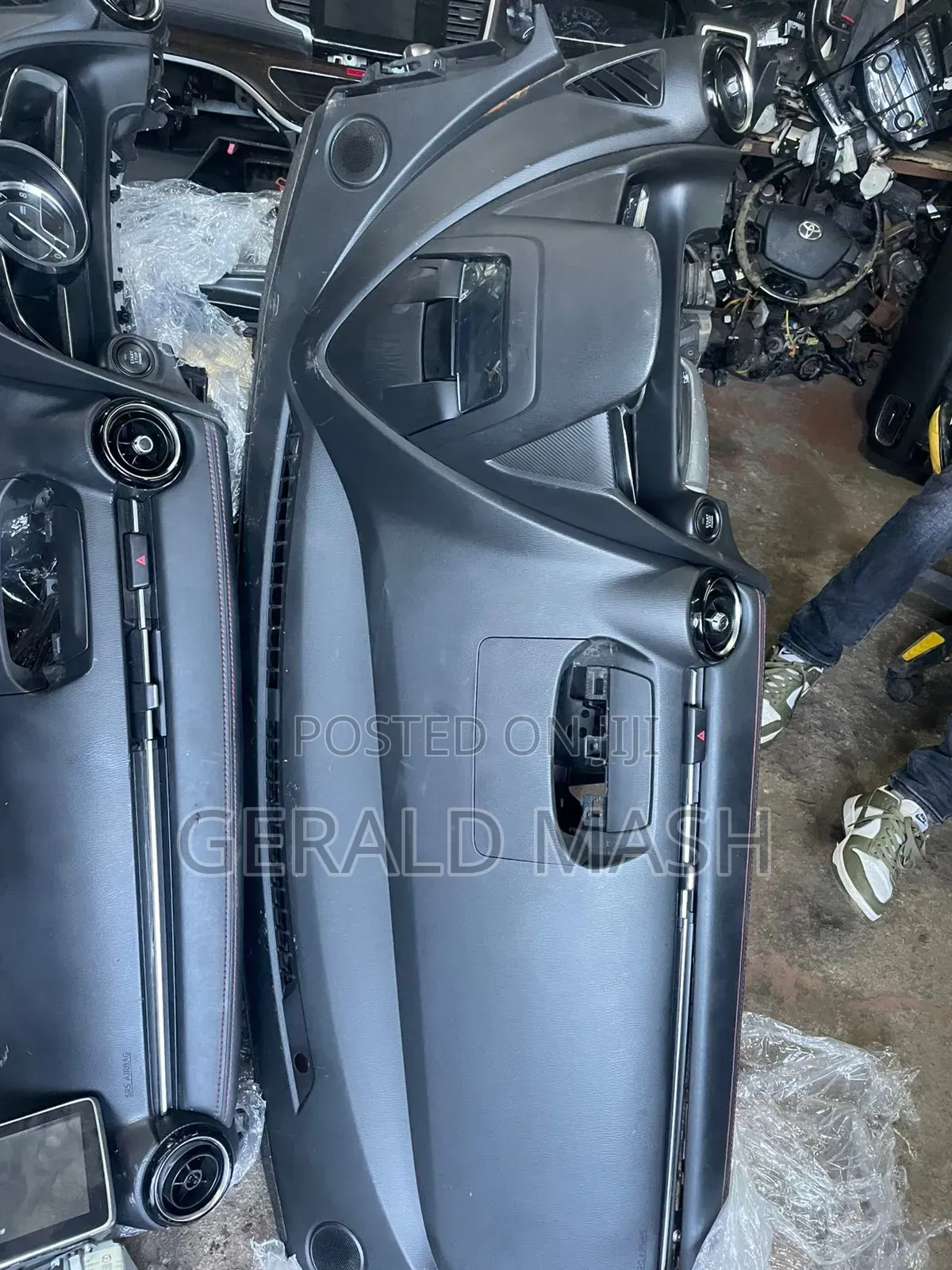 Mazda Demio Dashboard Airbag