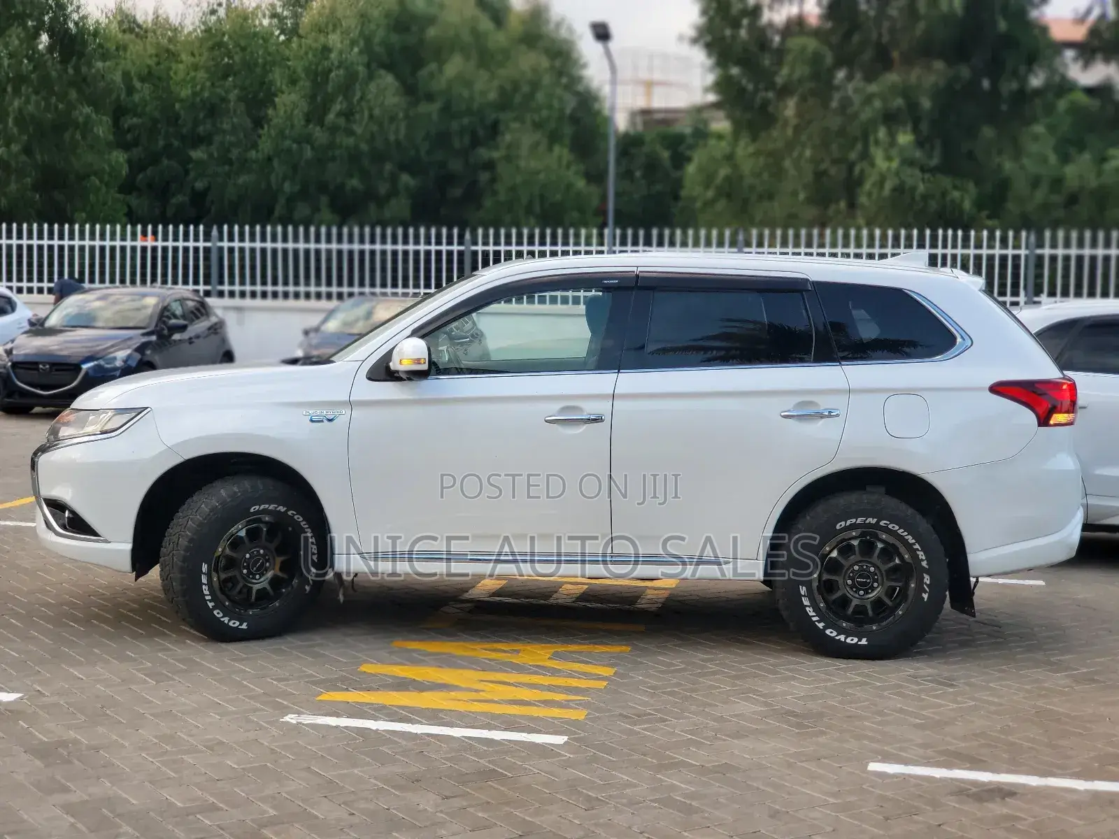 Mitsubishi Outlander 2.0 PHEV AWD 2017 White