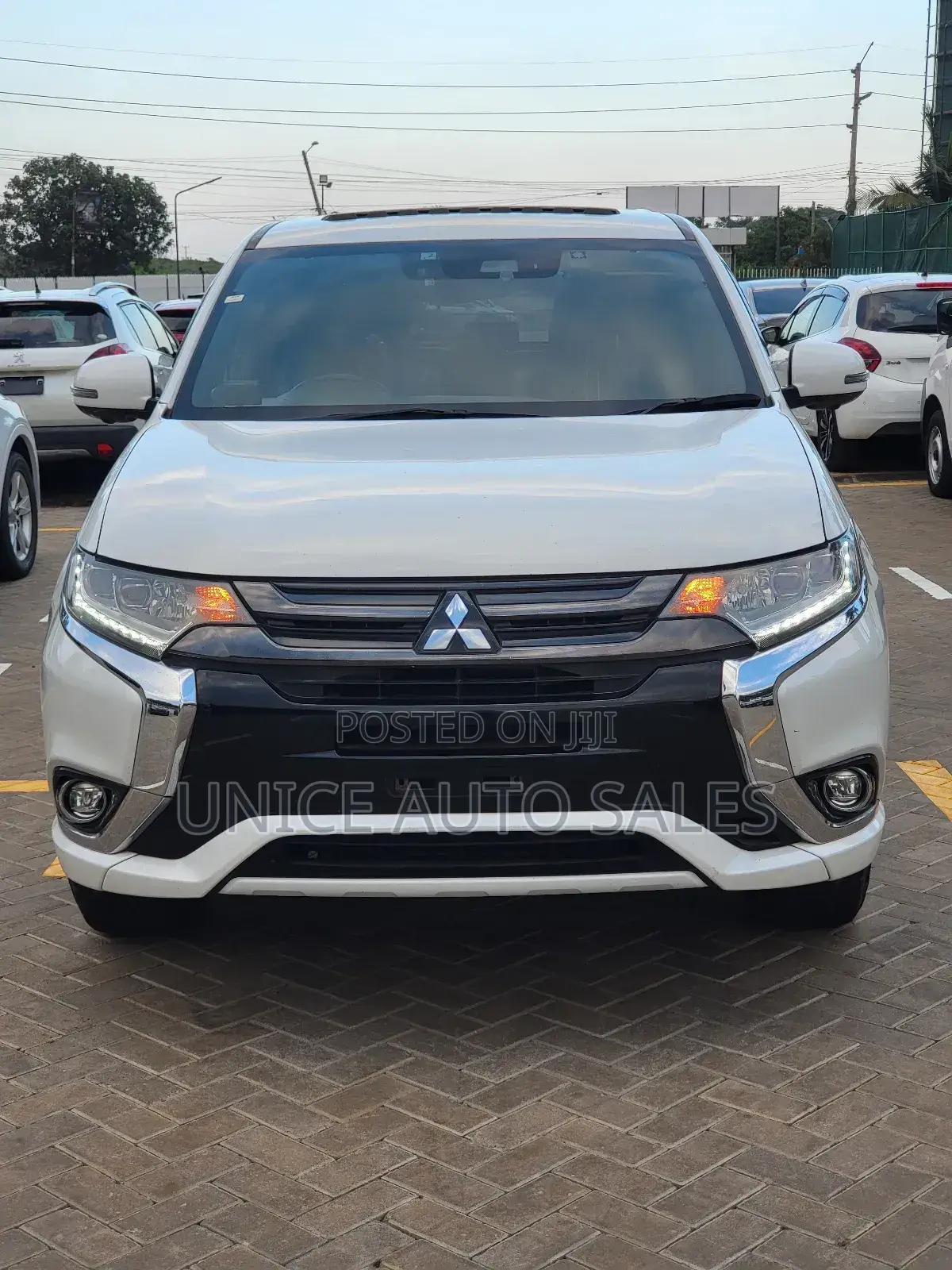 Mitsubishi Outlander 2.0 PHEV AWD 2017 White