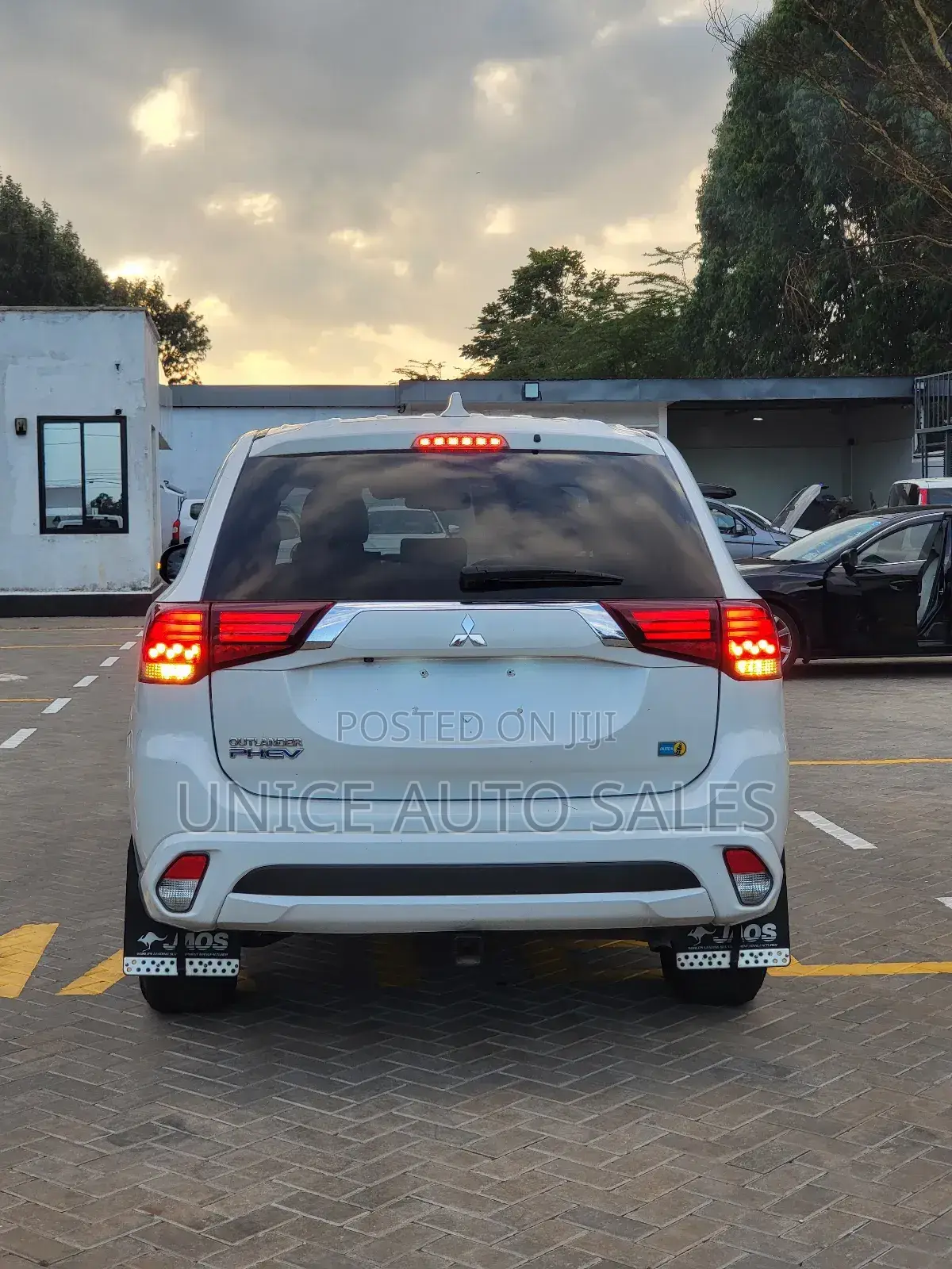 Mitsubishi Outlander 2.0 PHEV AWD 2017 White