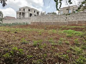 Large Eighth Acre Plot for Sale in Kerarapon Drive in a Gated Estate - main view