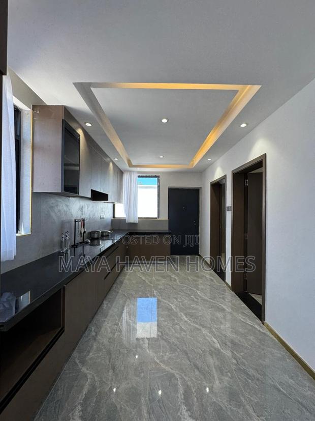 5bdrm Maisonette in Karai for sale - thumbnail 18