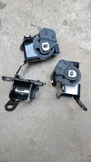 Mazda Cx5 Upper Gearbox Mounting