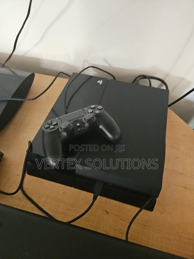 Ps 4 Standard Chipped