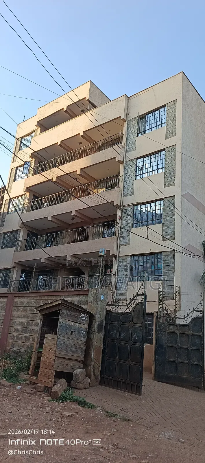 2bdrm Block of Flats in Maziwa Estate for sale