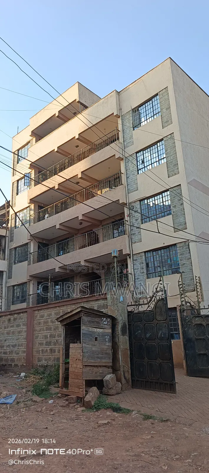2bdrm Block of Flats in Maziwa Estate for sale