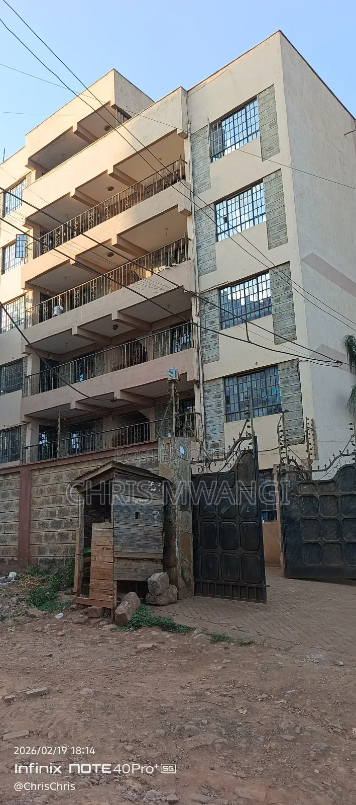 2bdrm Block of Flats in Maziwa Estate for sale