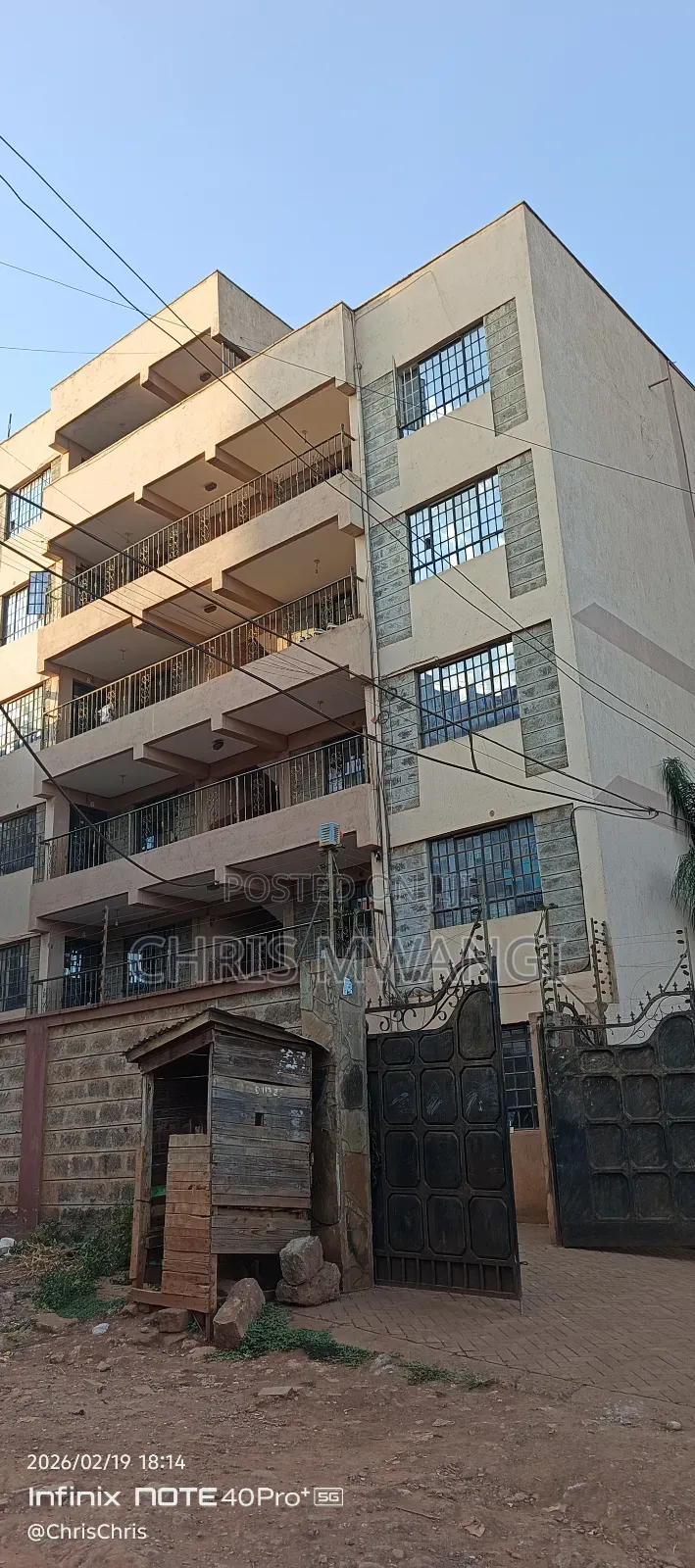 2bdrm Block of Flats in Maziwa Estate for sale