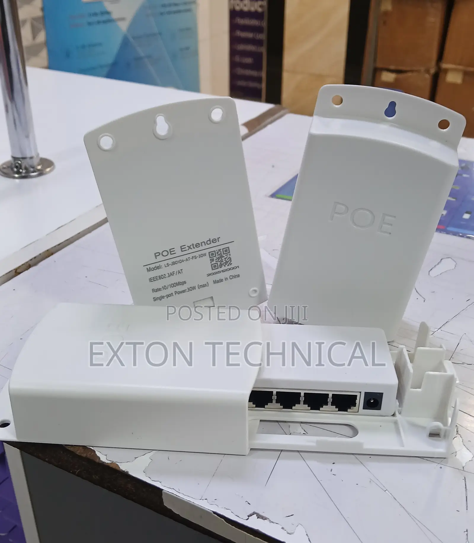 4 Port Poe Extender Outdoor/Waterproof 30w 10/100mbps