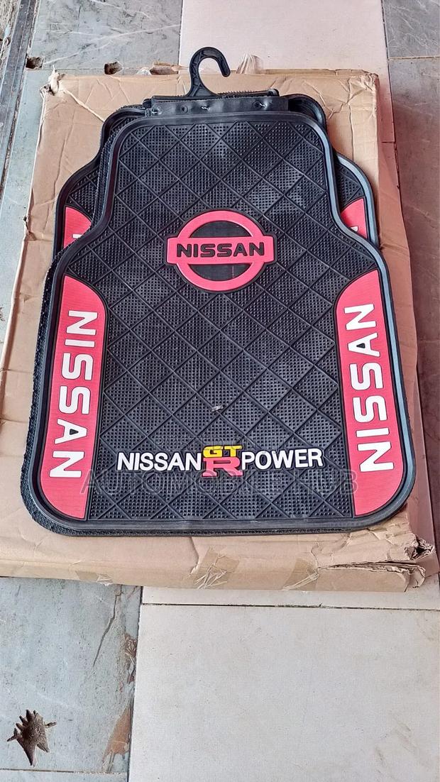Premium Nissan Car Mats – Custom Fit for Note, X-Trail, Tiida, March